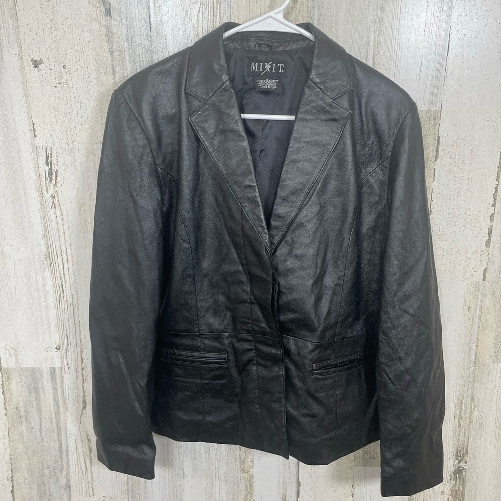 MIXIT Vintage Leather Blazer Jacket size 8 Black Notched‎ Lapel Career Grunge
